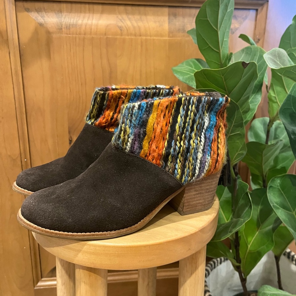 Tom’s wool booties